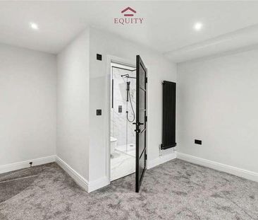 Bullsmoor Lane, Enfield, EN3 - Photo 5