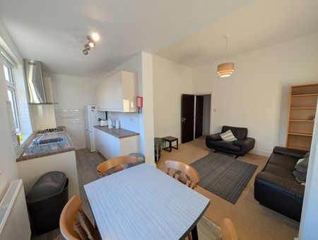 2 Bed Flat, Tufnell Park Road, N7 - Photo 2