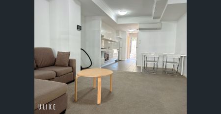 Fully Furnished-Convenient & Affordable Duplex 4B2B Apartment. Closed Restaurant & Super Market & Bus! - Photo 4