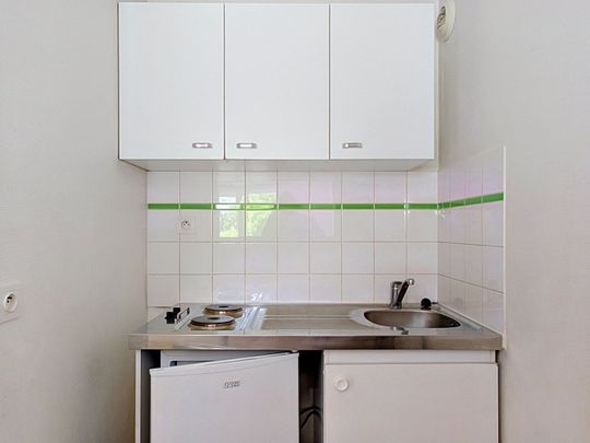 Appartement à louer - REIMS POMMERY - Photo 1