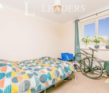 1 bedroom apartment to rent Tynedale Square, Highwoods, Colchester,... - Photo 1