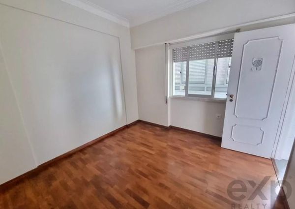Apartamento T3 em Lisboa