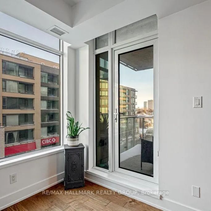 308 - 108 RICHMOND ROAD - Photo 1