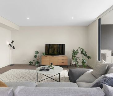 Modern apartment with delightfully spacious layout - Photo 1
