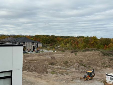 For Lease - 1581 ROSE Way Unit# 105, Milton, Ontario - Photo 3