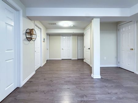 For Lease - 61 Stollar Boulevard Unit# Lower, Barrie, Ontario - Photo 3