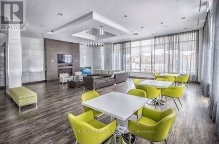 For Lease - 7900 Bathurst Street Unit# 319, Vaughan, Ontario - Photo 4