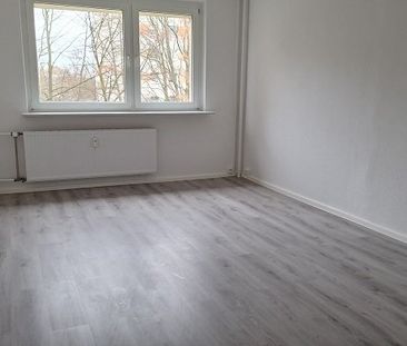 wunderbare 3 Raumwohnung mit Tageslichtbad und auf Wunsch mit EBK - Photo 1