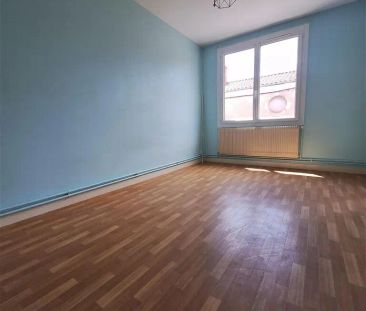 Location appartement 3 pièces - 70m² à Issoire (63500) - Photo 3
