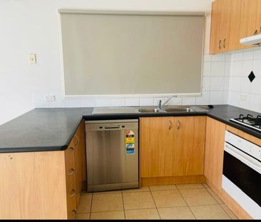 WELCOME TO BEAUTIFUL CAROLINE SPRINGS - Photo 1