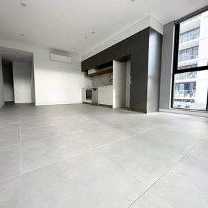 Modern 2 Bed, 2 Bath Apartment with Parking – Near-New, Prime Auburn Location - Photo 2