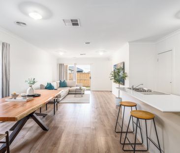 Low Maintenance Modern Living - Photo 3