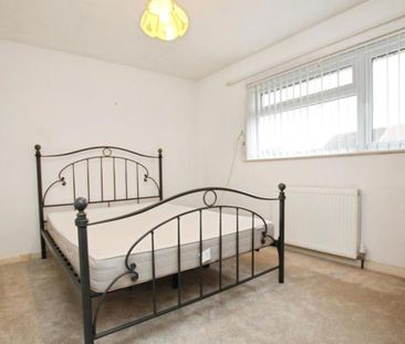 A well-presented and spacious three-bedroom family home is situated... - Photo 3