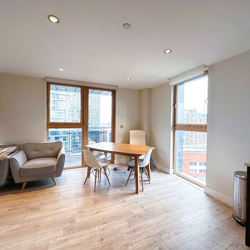 Room in a Shared Flat, Streamlight Tower, E14 - Photo 1