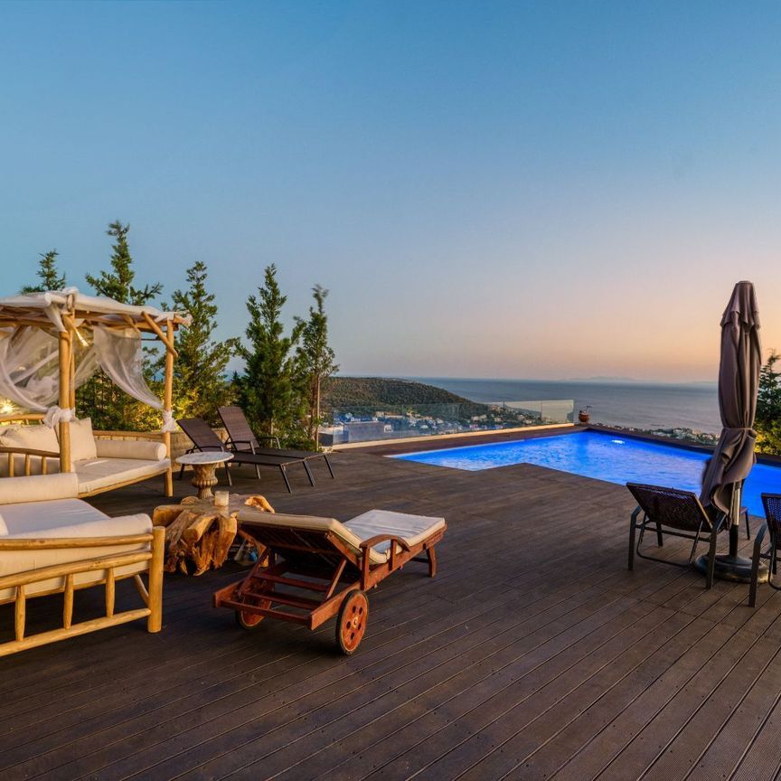 Βίλα για ενοικίαση Σαρωνίδα - Photo 1