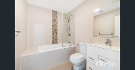 Spacious One Bedroom In Prime Location For Lease! - Photo 3