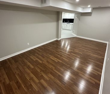 For Lease - 55 Breeze Drive Unit# Bsmt, Bradford West Gwillimbury, ... - Photo 1