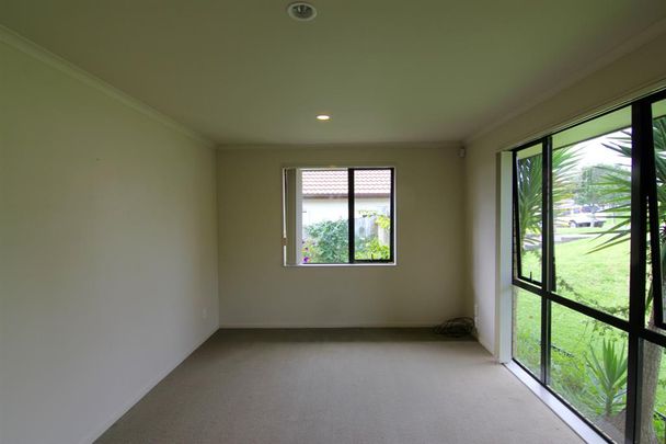 Four bedroom family home - Photo 1