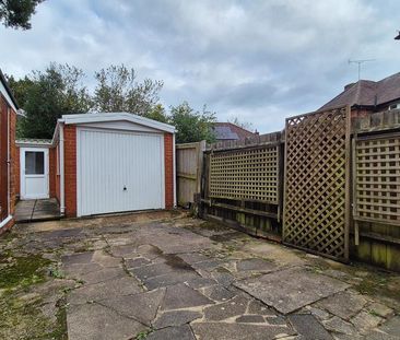 3 bedroom detached house to rent - Photo 3