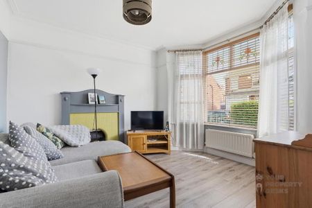 28 Loopland Park, Belfast, BT6 9DY - Photo 2