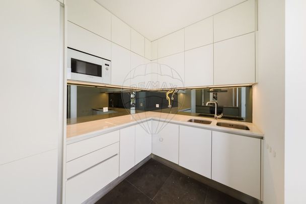 Apartamento T4 em Lisboa - Photo 1