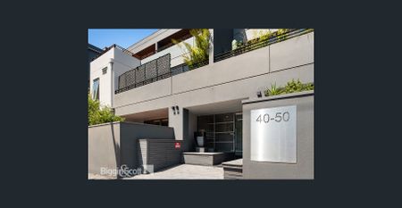 Spacious and Full of Surprises - 2 Bedroom Ground Floor Apartment... - Photo 4