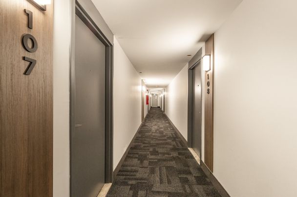 5055 Boul. des Sources, Montréal - Photo 1