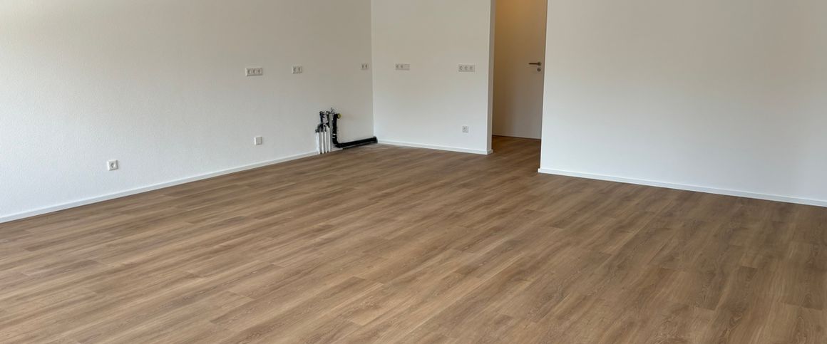 Lichterfüllte 2-Zimmer-Wohnung mit Südbalkon in ruhiger Lage - Foto 1