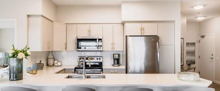 South Pointe Gardens | 395 Stan Bailie Drive, Winnipeg - Photo 1