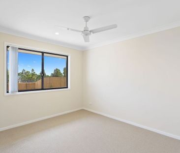 2/26 Myrtleford Crescent - Photo 1