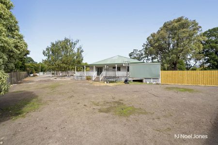 9 Bradman Avenue, MOUNT EVELYN - Photo 5