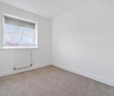 4 bedroom detached house to rent - Photo 6