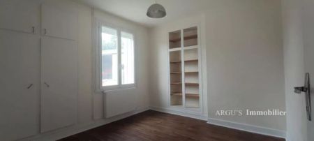 Maison à Louer Blanzay - Photo 2