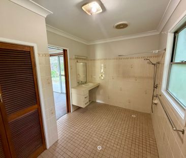 Charming Country Cottage with Acreage - Photo 5