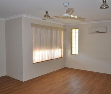 Quiet home in Woorree - Photo 1