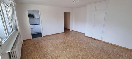 Very central location in Rheineck – close to train, bus and shopping - Photo 4