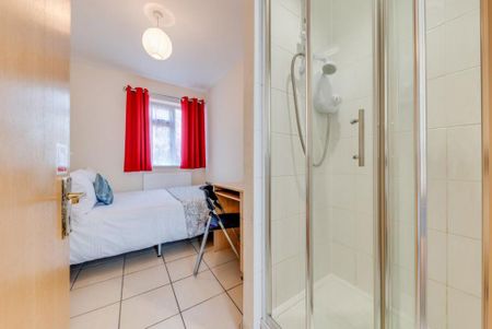 6 bedroom house to rent - Photo 4