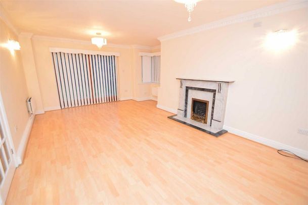 5 bedroom house to rent - Photo 1