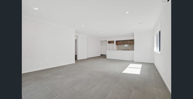 Spacious Family Home in Growing Estate - Photo 1