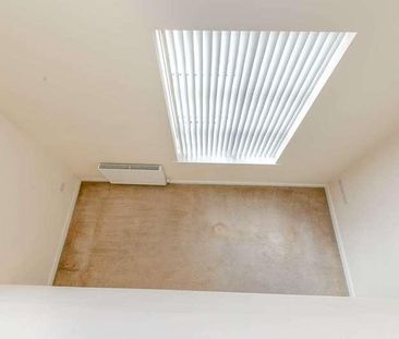 St Edgars Square, Morley, LS27 - Photo 3