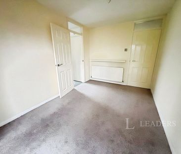 semi detached to rent Orchard Way, Burwell, Cambridge, Cambridgeshi... - Photo 1