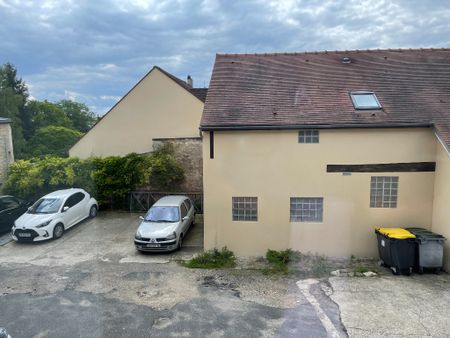 Appartement Jouy Le Moutier 2 pièces 28 m2 - Photo 2