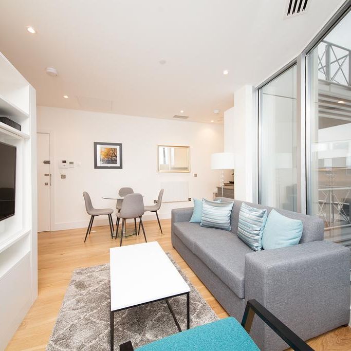 Studio to rent - Photo 1