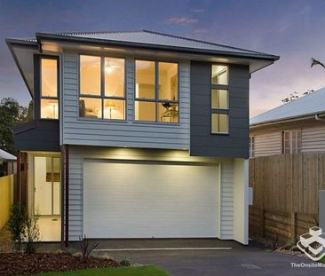 Beautiful and modern house at Forrest St - Photo 4