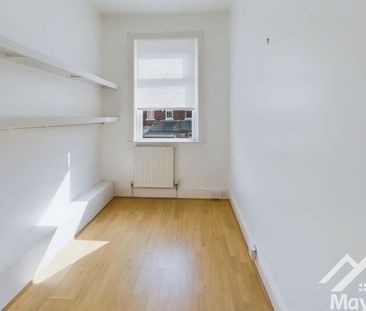 Franklin Road, Blackburn. Lancs. BB2 2TD - Photo 5