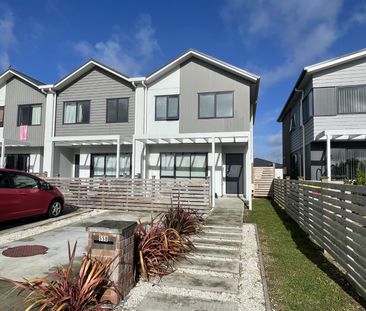 55B Soaring Bird Drive, Takanini - Photo 1