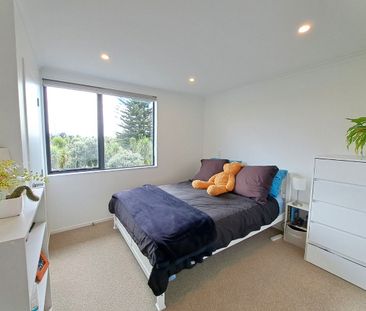 D/10 Titoki Street, Te Atatu Peninsula - Photo 2