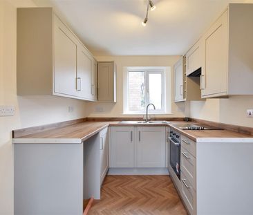 Lanham Gardens, Quedgeley - Photo 1