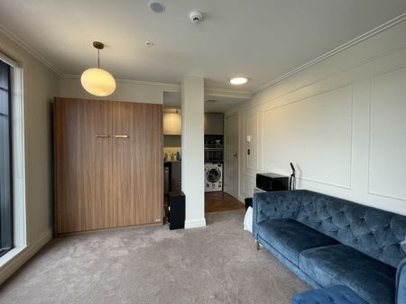 ***Welcome to 702A/8 Chevron Suites*** - Photo 5