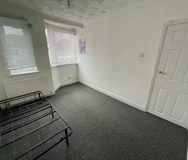 3 bedroom house to rent - Photo 2